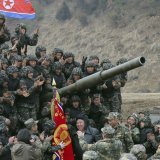 Jusqu'à 10'000 soldats nord-coréens ont été déployés dans la région de Koursk (archives). KEYSTONE/AP KCNA via KNS